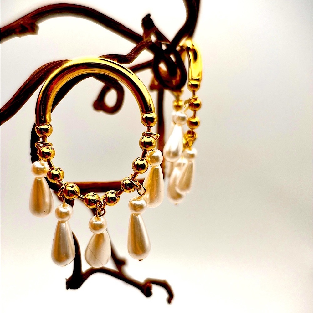 Zara White Pearl Chandelier Earrings - Picture 2 of 5